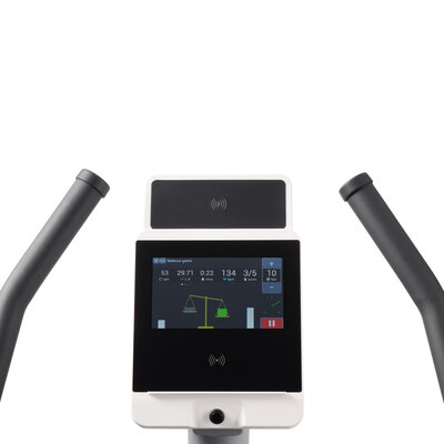 motion balance system <p><em>Gerade neurologische Patienten müssen darauf achten, Ihre schwächere Seite zu trainieren und mit dem motion balance system bekommen sie ein visuelles Feedback über den Monitor.</em> Dies trainiert kognitiv ebenso wie physisch, verbindet also zwei Körpersysteme im Training. <em>Im orthopädischen Bereich eingesetzt, können Implantateinheilungen verbessert oder Dysbalancen abgebaut werden.</em></p>